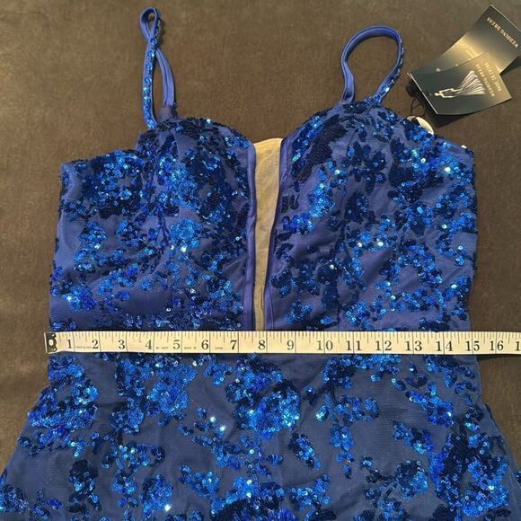 Women’s Blue Sparkly Mermaid Fit Prom Party Dress CrissCross Straps Size 10 NWT - Picture 8 of 14